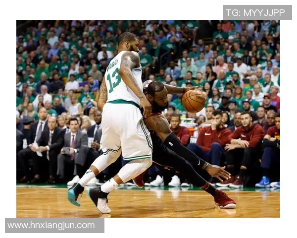 骑士与凯尔特人常规赛历史交锋记录分析与战绩回顾